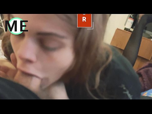 ❤️ घाँटी डिक, च्यातिएको प्यान्टीहोज र च्यातिएको हिल भेट्न राम्रो ❤❌ सेक्स